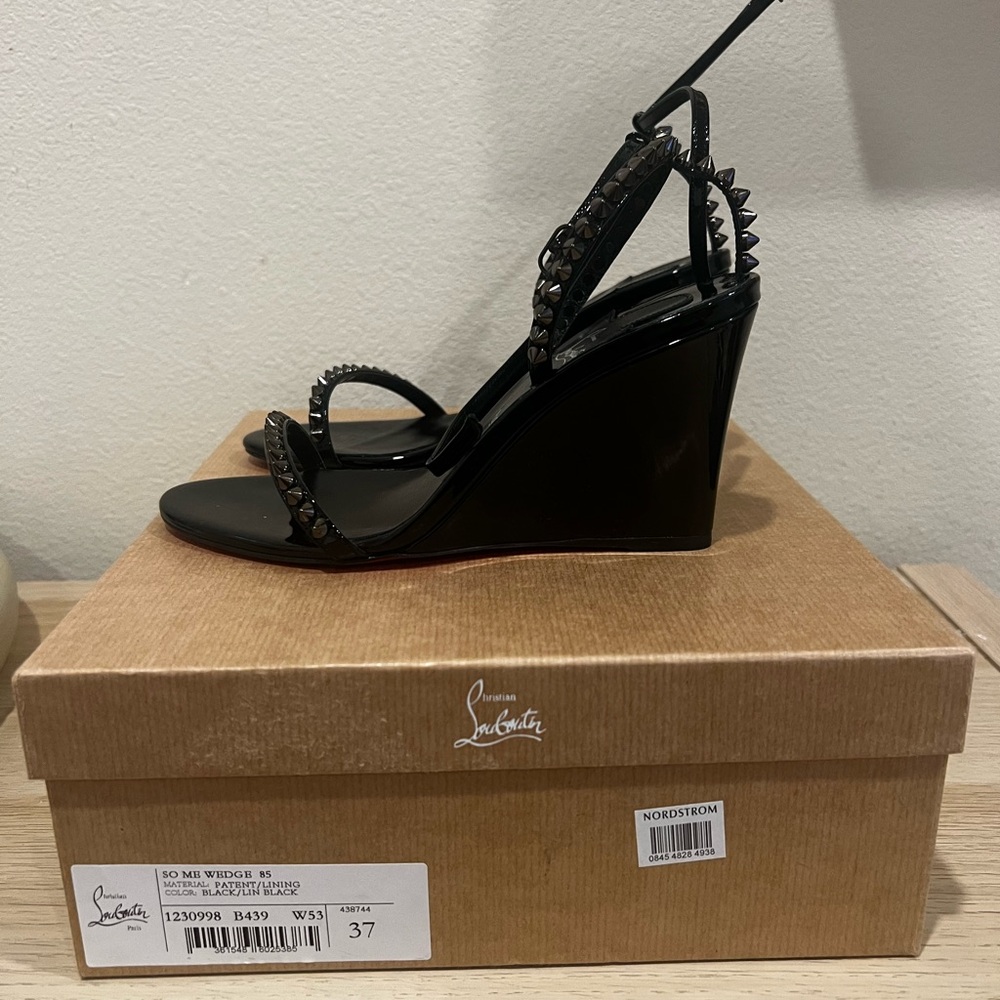 So me wedge Size 37
